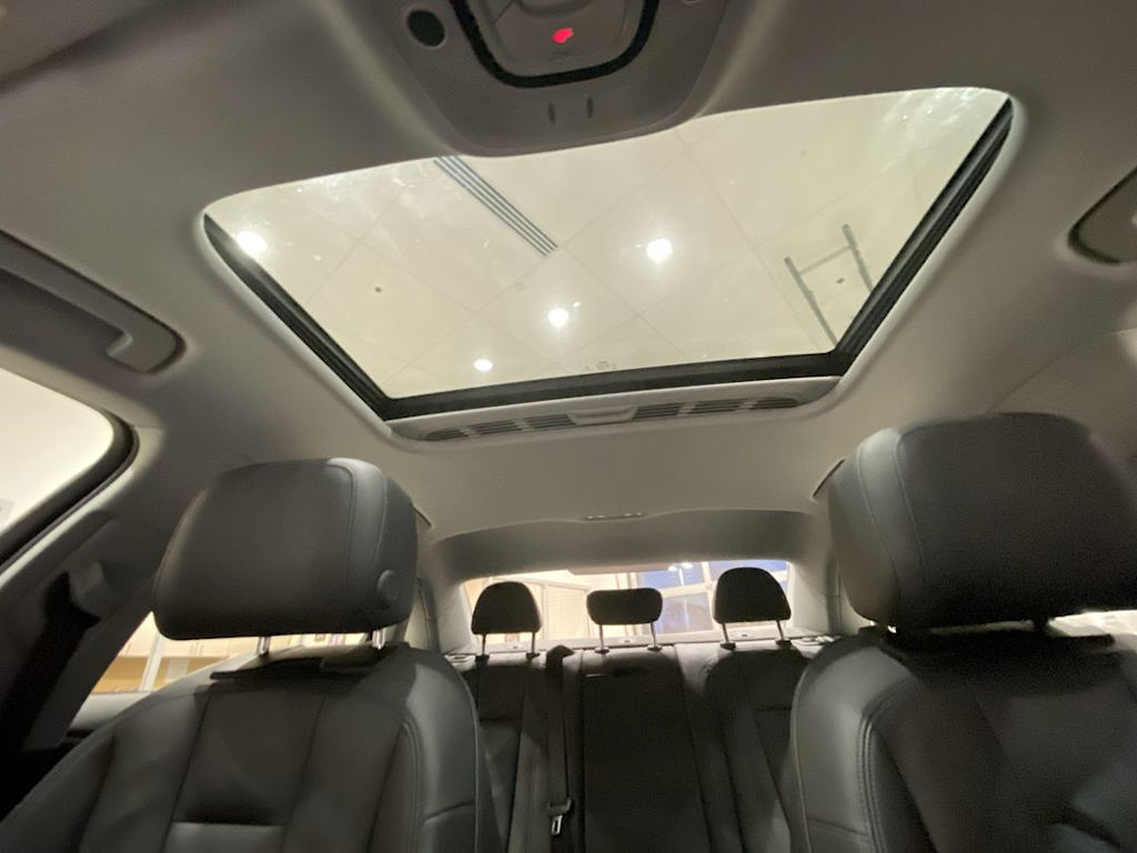 Thumbnail: 2017 Audi A4 - 26