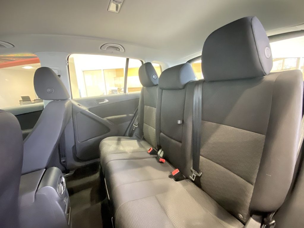 Thumbnail: 2017 Volkswagen Tiguan - 11