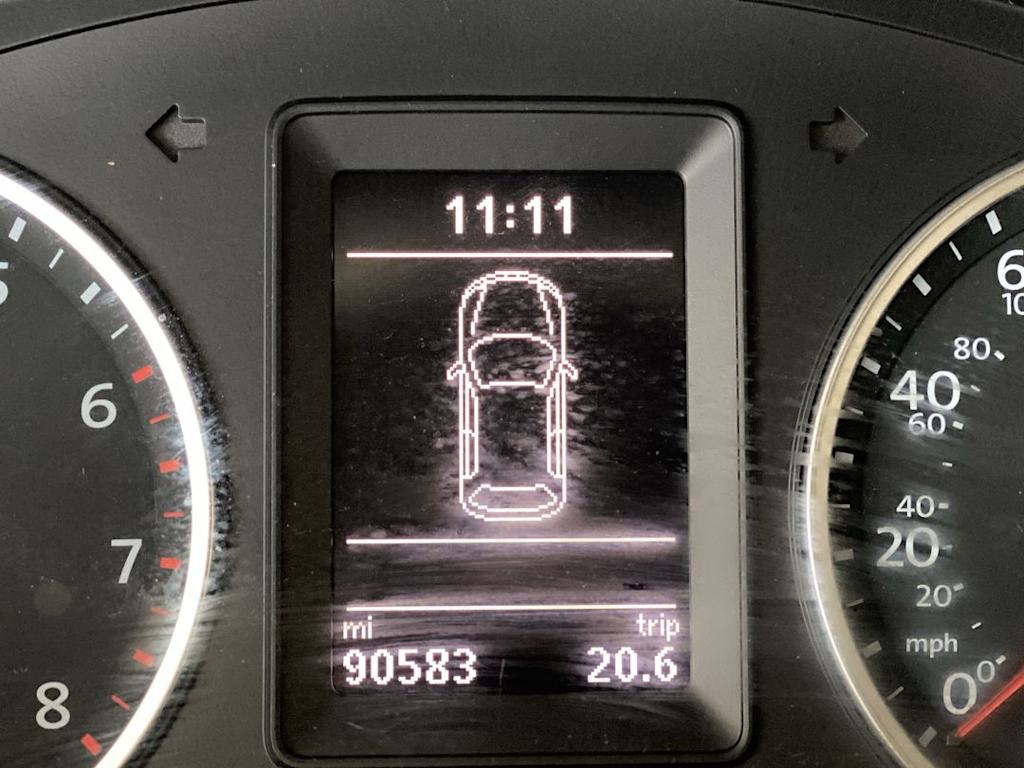 Thumbnail: 2017 Volkswagen Tiguan - 14