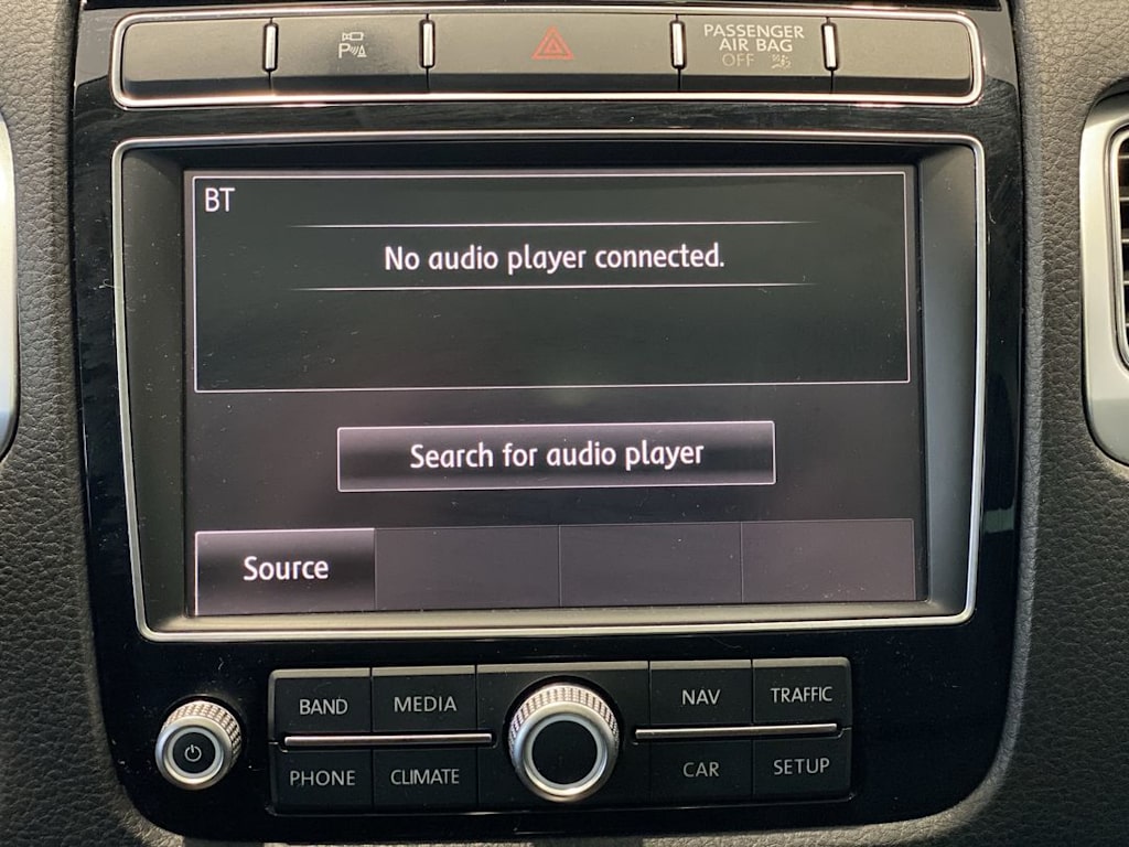 Thumbnail: 2015 Volkswagen Touareg - 12