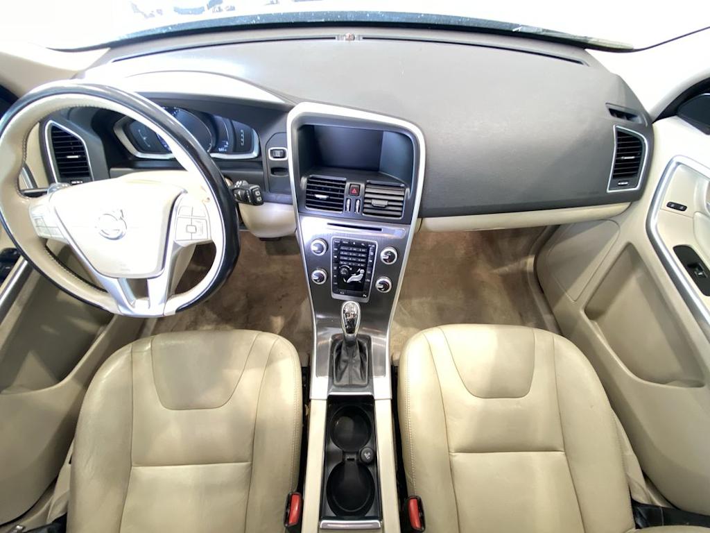 Thumbnail: 2015 Volvo XC60 - 8