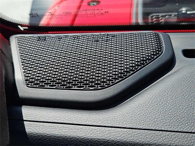 Thumbnail: 2021 Jeep Wrangler - 37