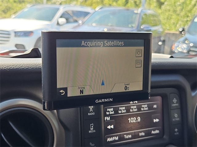 Thumbnail: 2021 Jeep Wrangler - 35