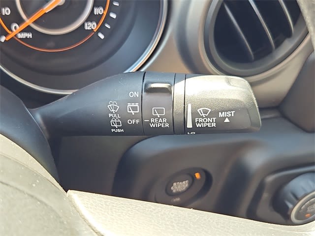 Thumbnail: 2021 Jeep Wrangler - 33