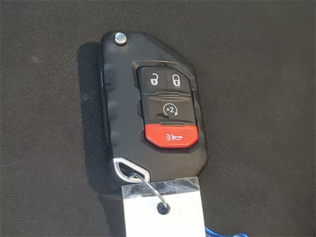 Thumbnail: 2021 Jeep Wrangler - 20