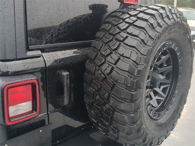 Thumbnail: 2021 Jeep Wrangler - 37