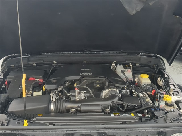 Thumbnail: 2021 Jeep Wrangler - 9