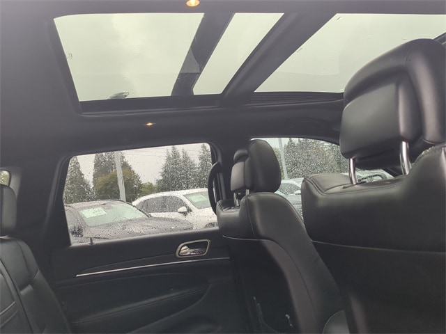 Thumbnail: 2016 Jeep Grand Cherokee - 30