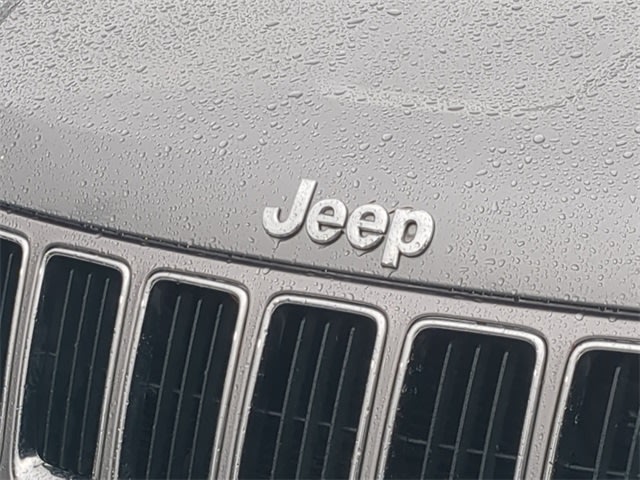 Thumbnail: 2016 Jeep Grand Cherokee - 6