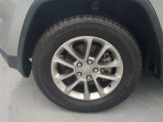 Thumbnail: 2016 Jeep Grand Cherokee - 7