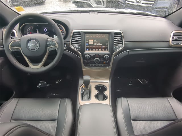 Thumbnail: 2016 Jeep Grand Cherokee - 9