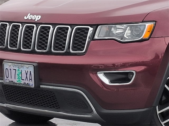 Thumbnail: 2019 Jeep Grand Cherokee - 17