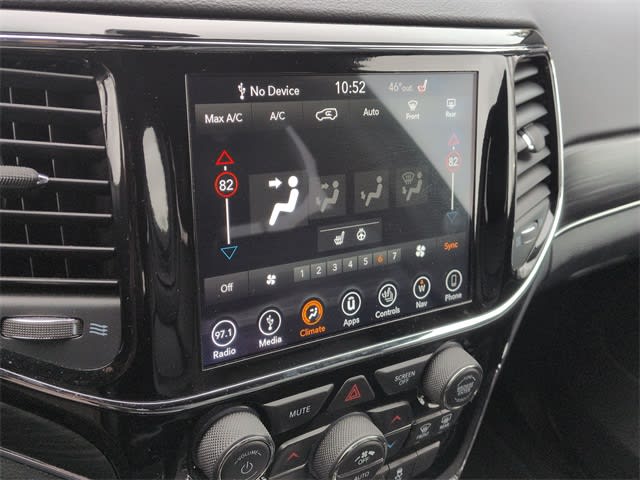 Thumbnail: 2019 Jeep Grand Cherokee - 20