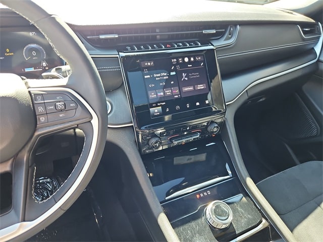 Thumbnail: 2023 Jeep Grand Cherokee - 13