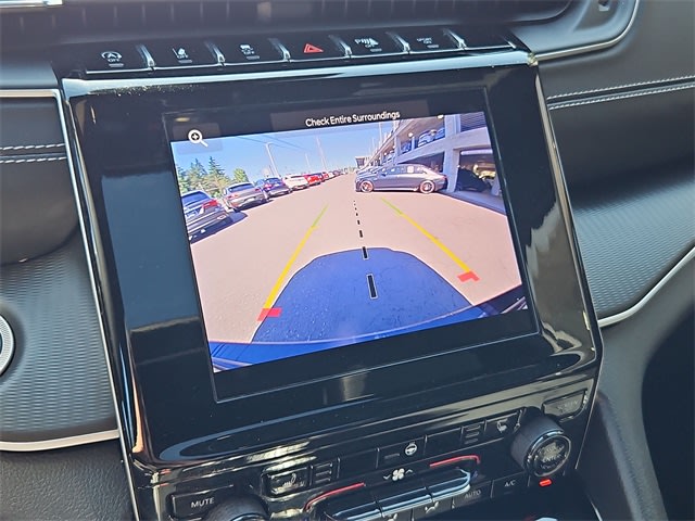 Thumbnail: 2023 Jeep Grand Cherokee - 15