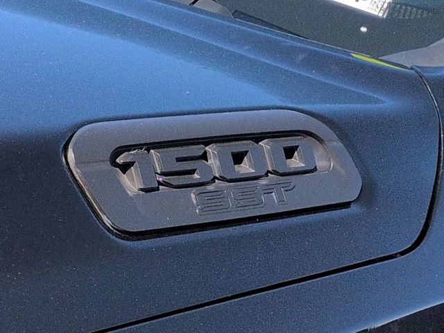 Thumbnail: 2025 RAM 1500 - 25