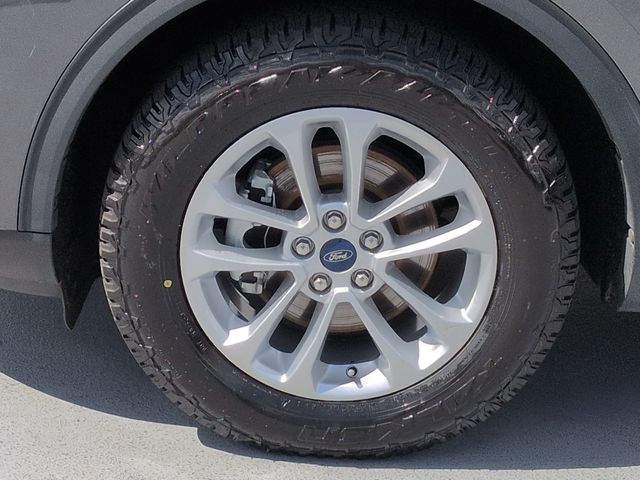Thumbnail: 2020 Ford Escape - 8