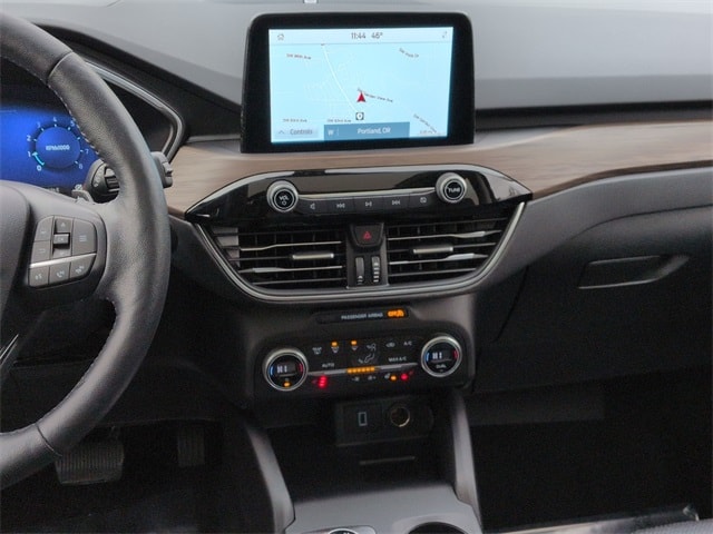 Thumbnail: 2020 Ford Escape - 15