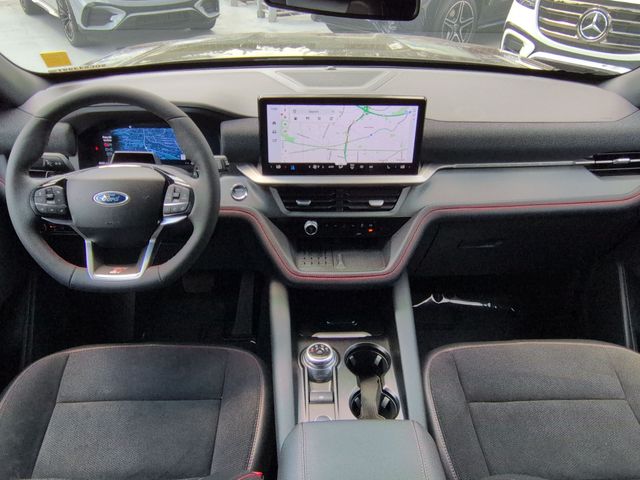 Thumbnail: 2025 Ford Explorer - 9