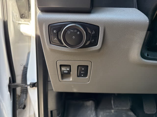Thumbnail: 2019 Ford F-150 - 15