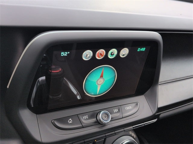 Thumbnail: 2018 Chevrolet Camaro - 16