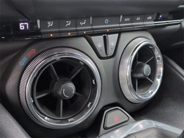 Thumbnail: 2018 Chevrolet Camaro - 36