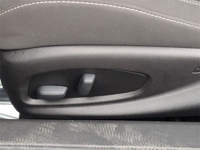 Thumbnail: 2018 Chevrolet Camaro - 28