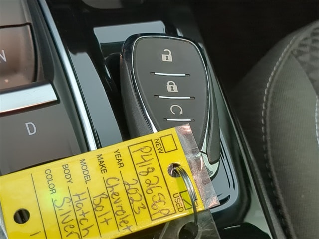 Thumbnail: 2023 Chevrolet Bolt EUV - 18