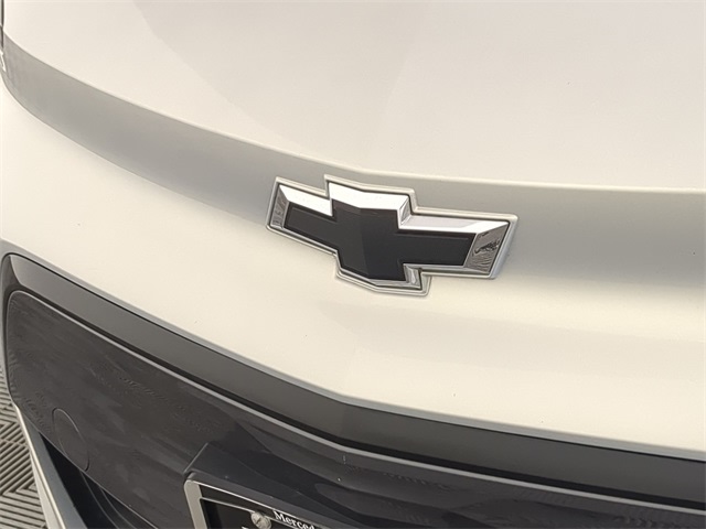 Thumbnail: 2023 Chevrolet Bolt EUV - 6