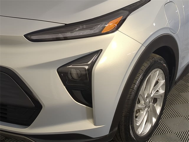 Thumbnail: 2023 Chevrolet Bolt EUV - 25