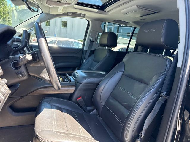 Thumbnail: 2020 GMC Yukon XL - 7