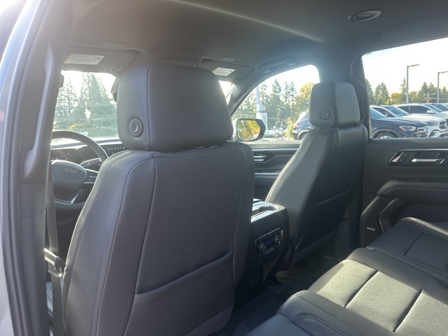 Thumbnail: 2025 Chevrolet Tahoe - 8