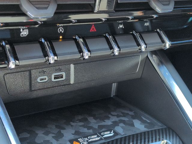 Thumbnail: 2023 GMC Canyon - 38