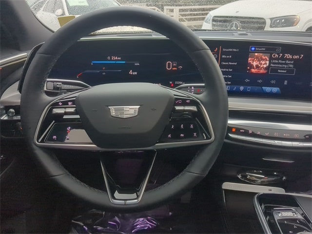 Thumbnail: 2024 Cadillac Lyriq - 13