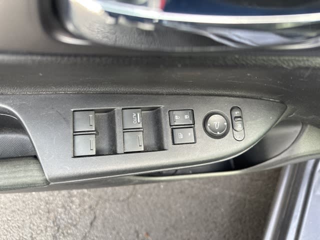 Thumbnail: 2015 Honda Accord - 13