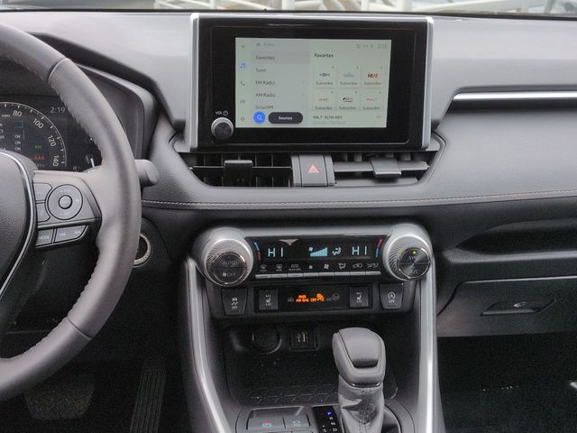 Thumbnail: 2025 Toyota RAV4 - 15