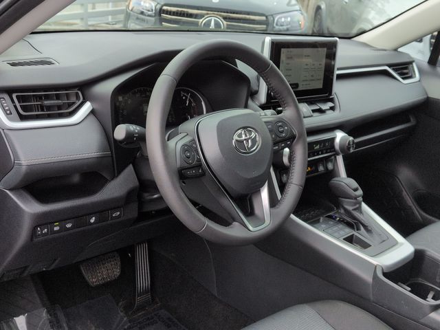 Thumbnail: 2025 Toyota RAV4 - 2