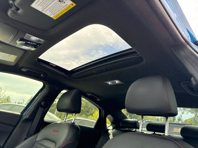 Thumbnail: 2022 Kia Forte - 15
