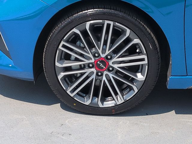 Thumbnail: 2022 Kia Forte - 8