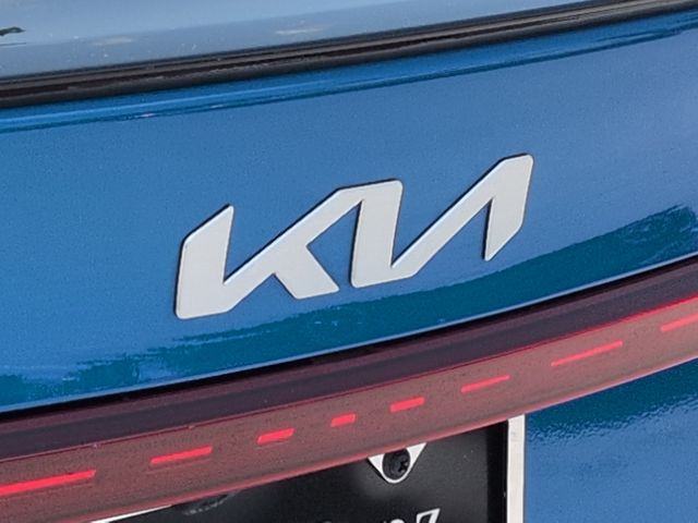 Thumbnail: 2022 Kia Forte - 7