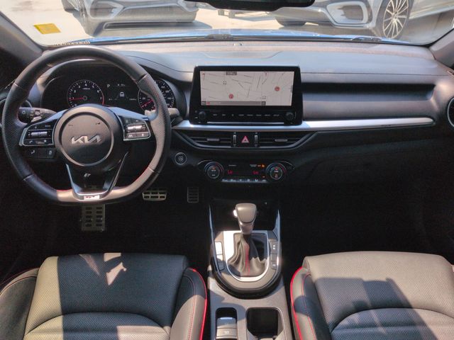 Thumbnail: 2022 Kia Forte - 10