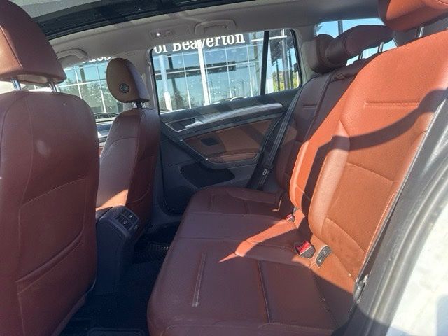 Thumbnail: 2019 Volkswagen Golf - 8