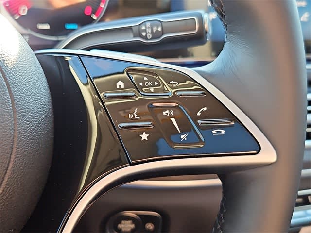 Thumbnail: 2026 Mercedes-Benz GLE - 33