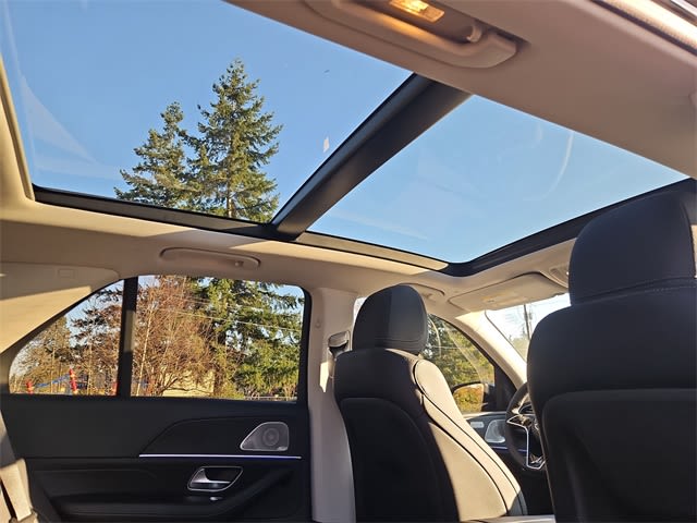 Thumbnail: 2026 Mercedes-Benz GLE - 31