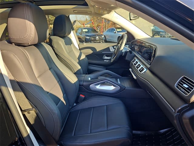 Thumbnail: 2026 Mercedes-Benz GLE - 12