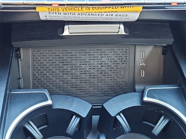 Thumbnail: 2026 Mercedes-Benz GLE - 37