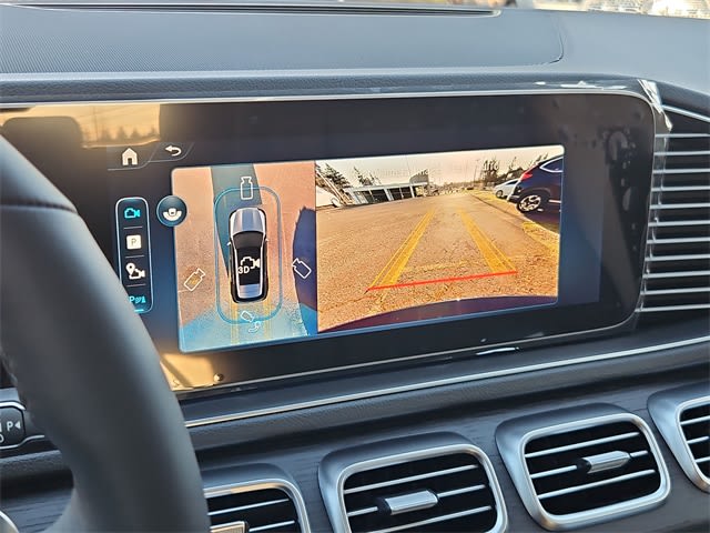 Thumbnail: 2026 Mercedes-Benz GLE - 36