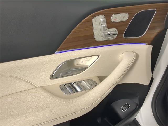 Thumbnail: 2026 Mercedes-Benz GLE - 25