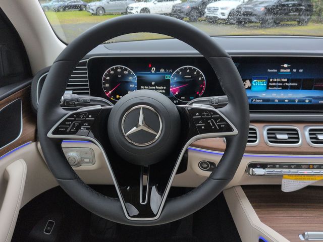 Thumbnail: 2026 Mercedes-Benz GLE - 13