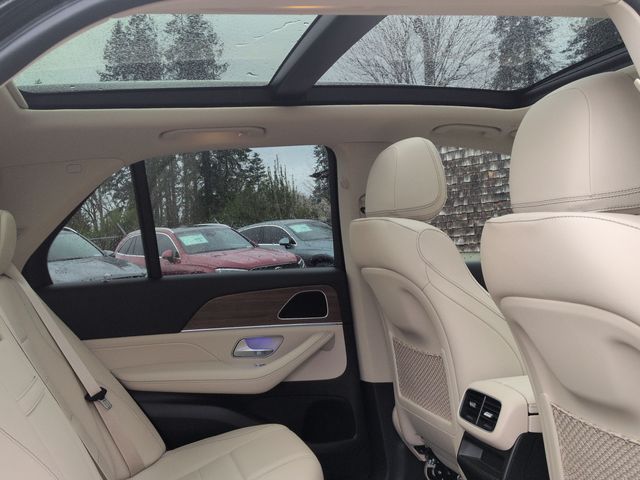 Thumbnail: 2026 Mercedes-Benz GLE - 29